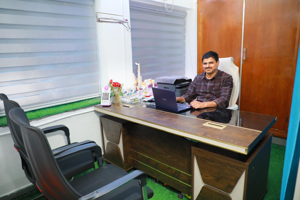 Physiotherapist providing attentive care